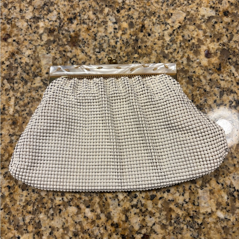 Vintage Whiting & Davis Cream Gold Enamel Metal Mesh Bag MOP Inlay Handbag EUC